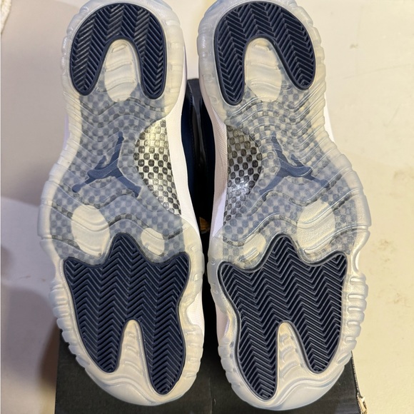Jordan 11 Georgetown low - Picture 5 of 8